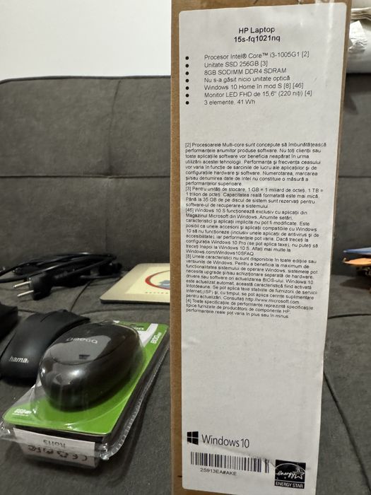 Laptop cu acesorii in stare perfecta 100%