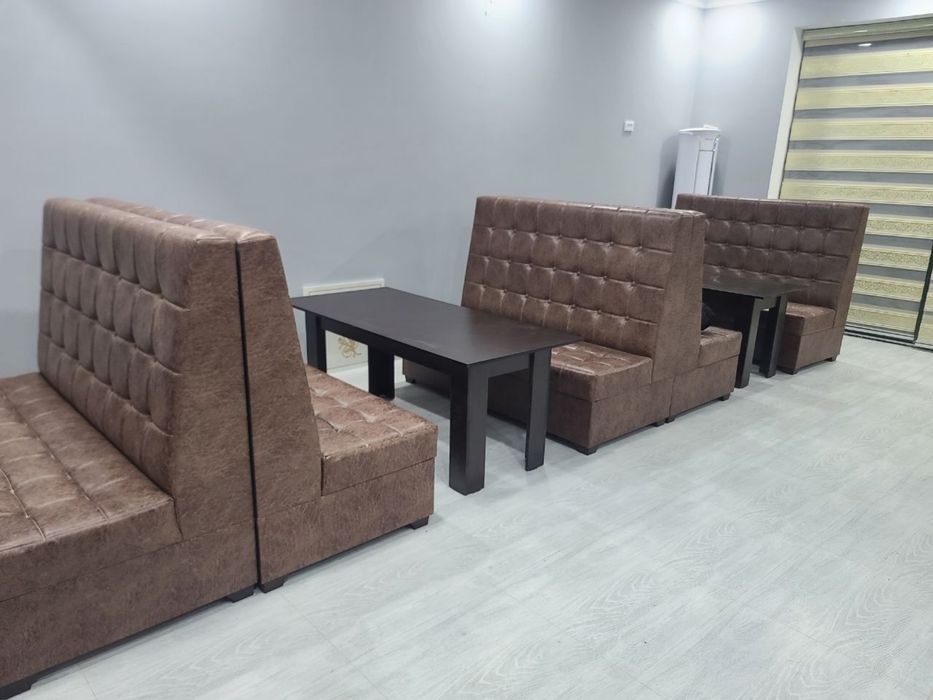 Kafe va stalavoy uchun yumshoq mebel