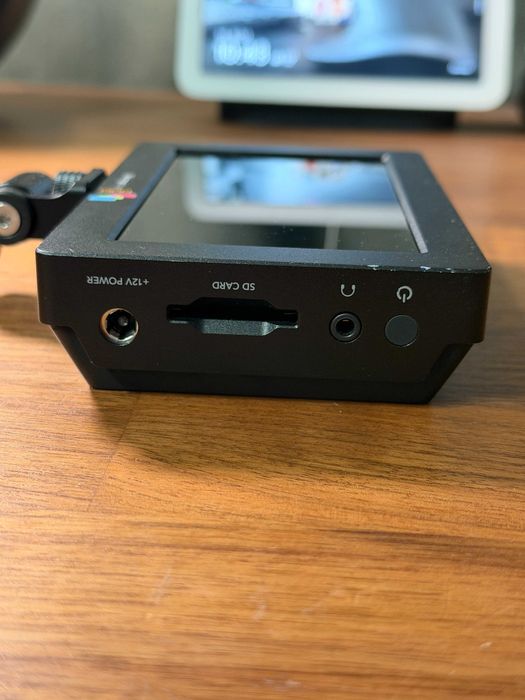 Blackmagic Video Assist 5” 3G