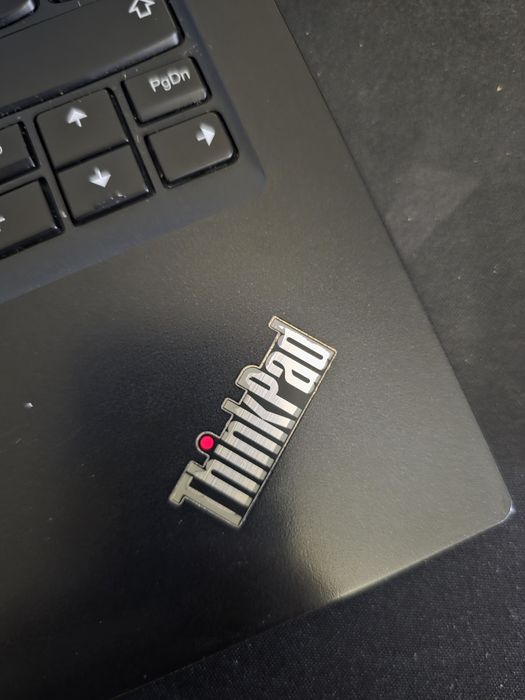 Lenovo Thinkpad E14 gen2 intel i5