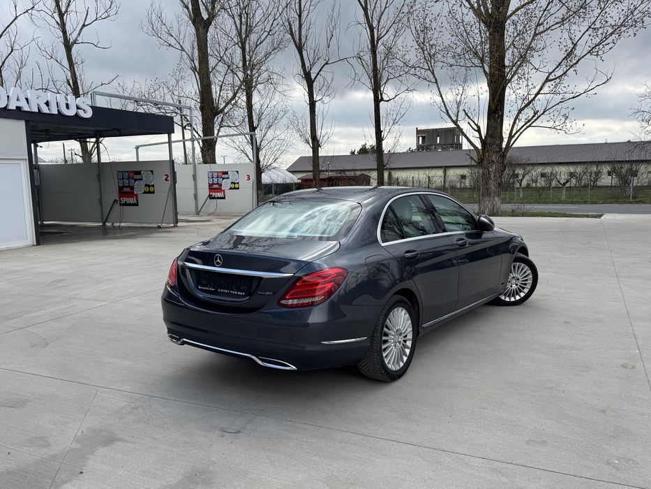 Mercedes 2015 Automat/Faruri Ils/camera/navi/piele/rate/garantie