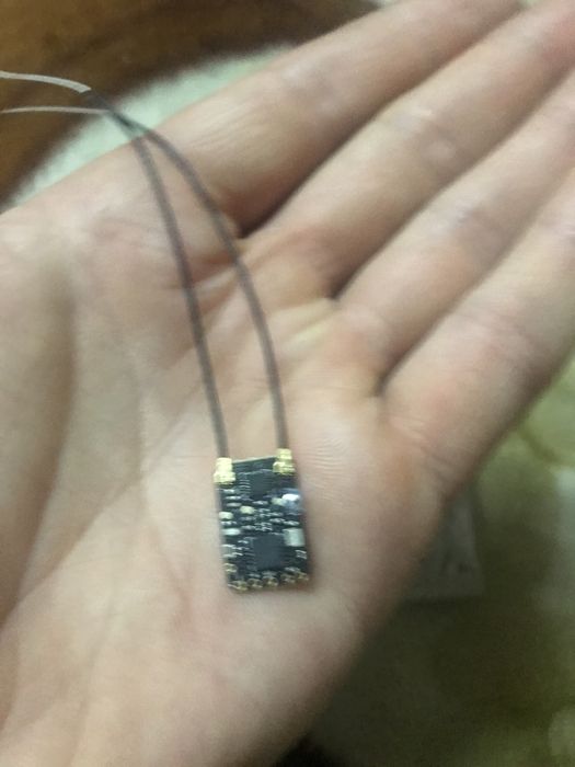 Radiomaster R81-V2  FPV