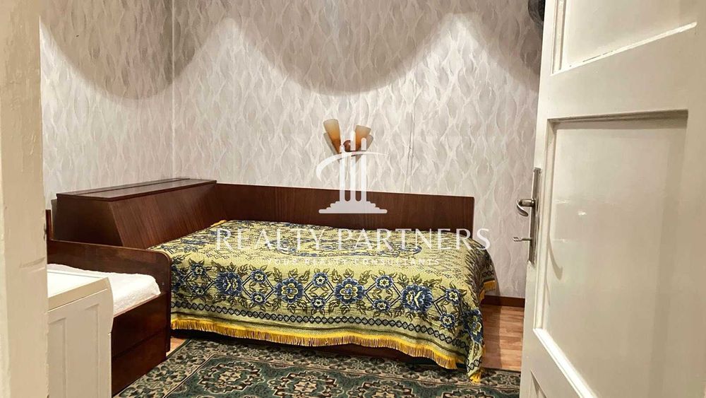 Продава 2-стаен – кв. Изток, гр. Перник