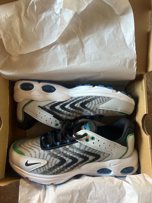 Чисто нови маратонки Nike Tw airmax номер 40