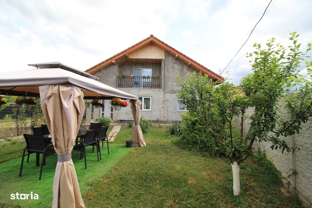 Vând casă P+M în Hunedoara, zona Micro3-Altex, teren 1413mp, f.s. 17m