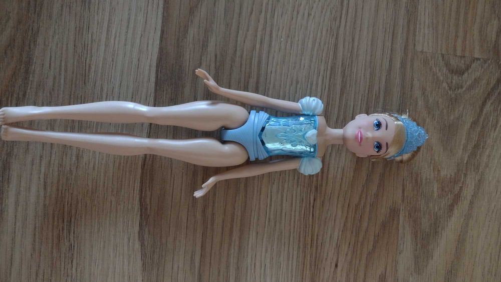 Кукла Барби с гардероб