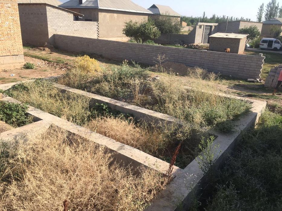 Участка сотилади