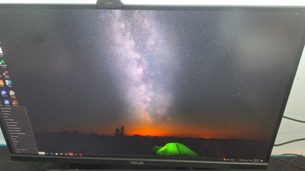 Цял setup с бюро и стол