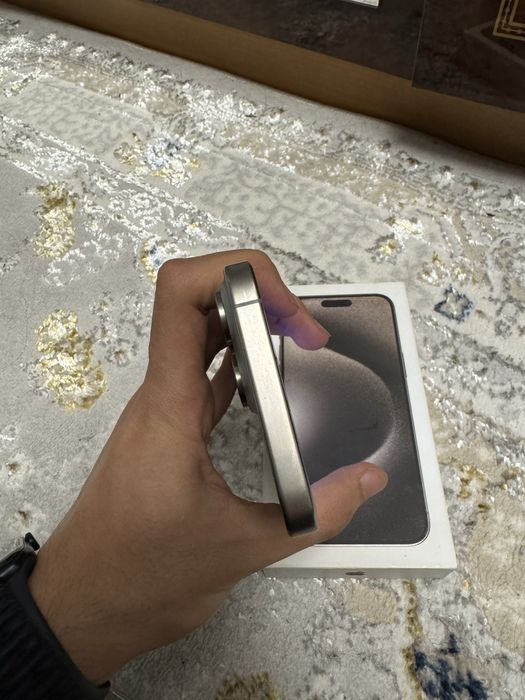 Iphone 15 pro max karobka dokument