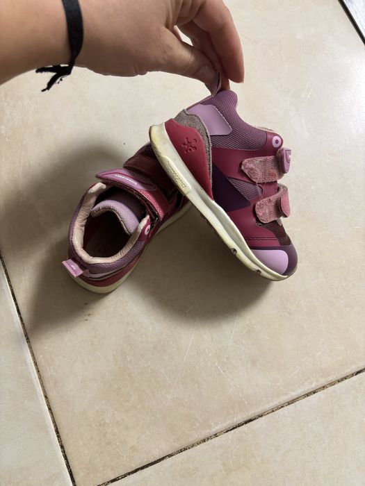 Adidasi biomecanics / ghete