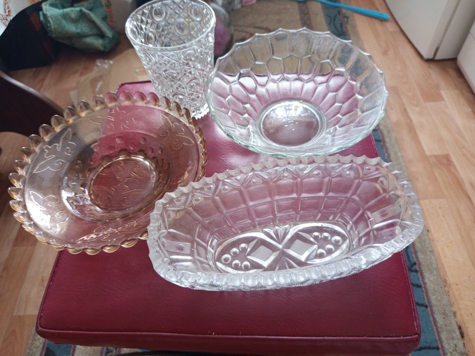 Продам вазочки, графин по 200 тенге