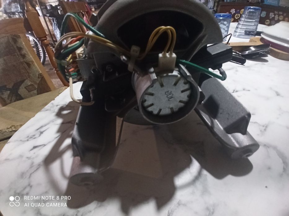 Двигател пералня