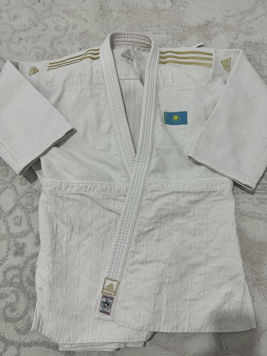 adidas champion gold 3