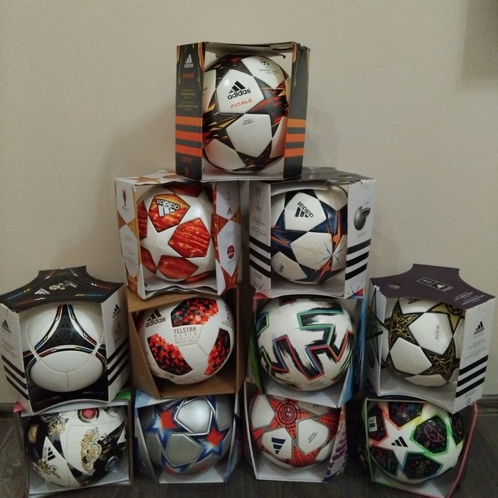 Колекция футболни топки ADIDAS CHAMPIONS LEAGUE