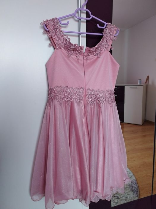 Rochii de diverse ocazii