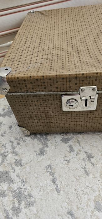 Чемодан ссср 3000тг