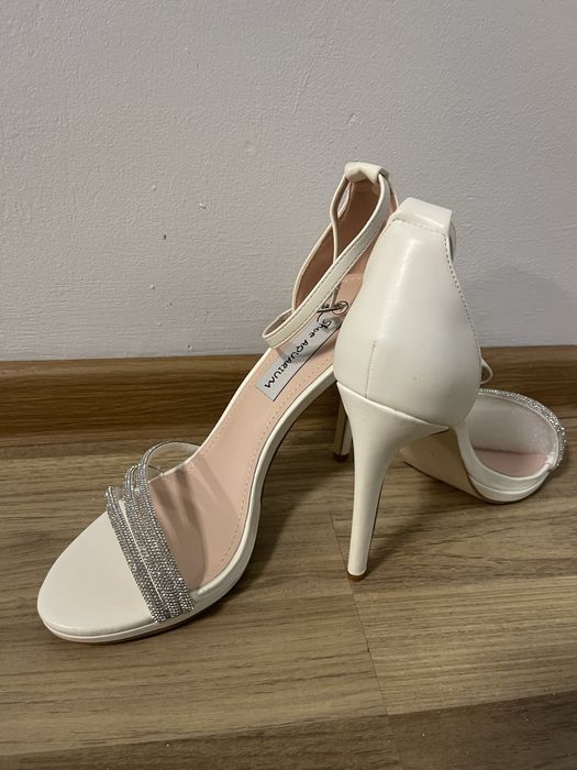 Официални бели сандали с камъни - 41 номер Shoe Aquarium