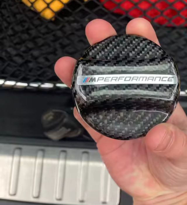 M performance карбонова капачка бмв резервоар