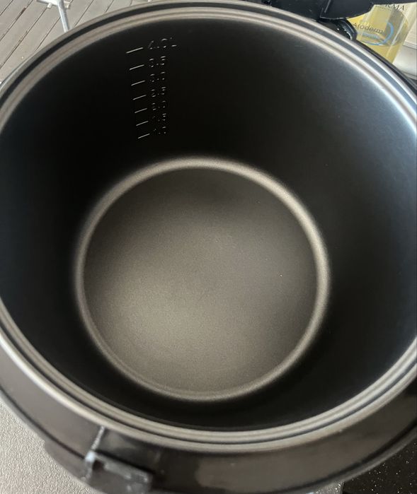 Мултикукър Esperanza EKG011 – 5L, 11 програми