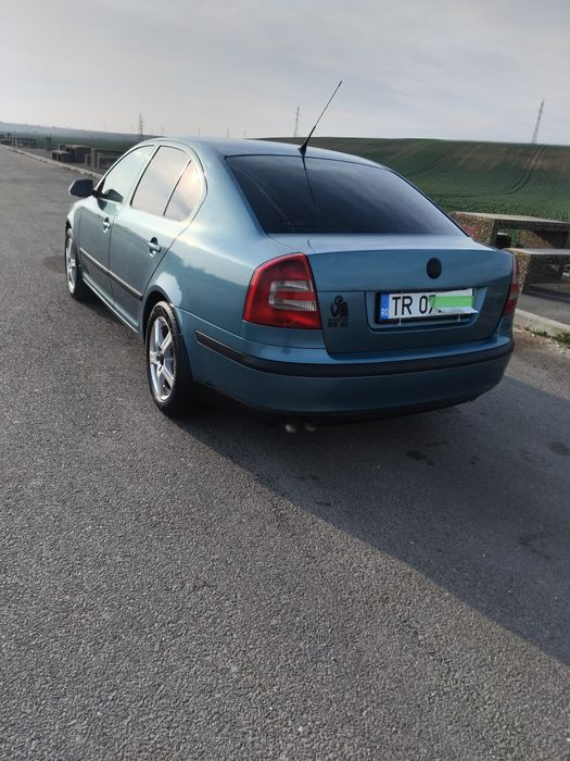 Vând sau schimb Skoda2