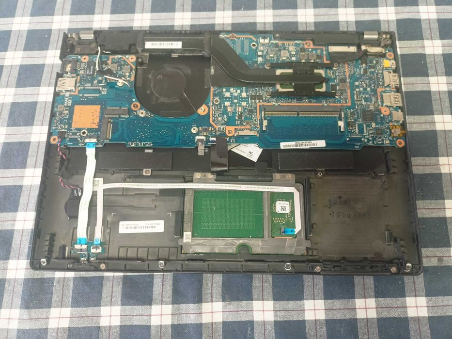 Elemente Acer TravelMate P614-51T