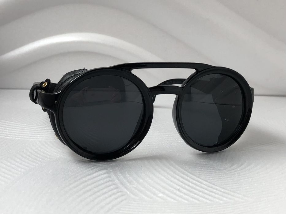 Мъжки слънчеви очила с кожа по  по модел на Carrera