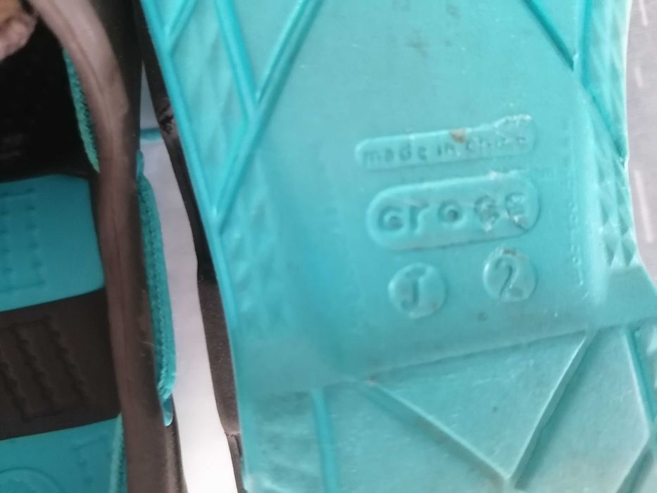 Crocs за момче j2 33-34