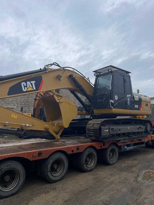 Услуги гусеничного экскаватора