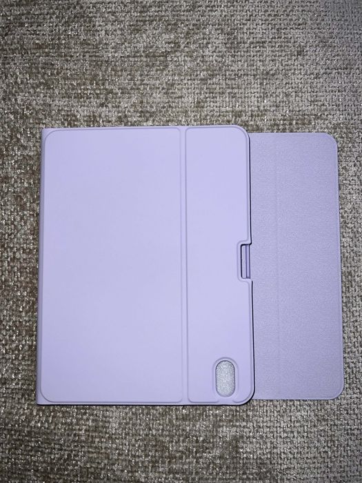 Husă Premium cu Tastatură Wireless Iluminată (iPad Air / Pro 11")