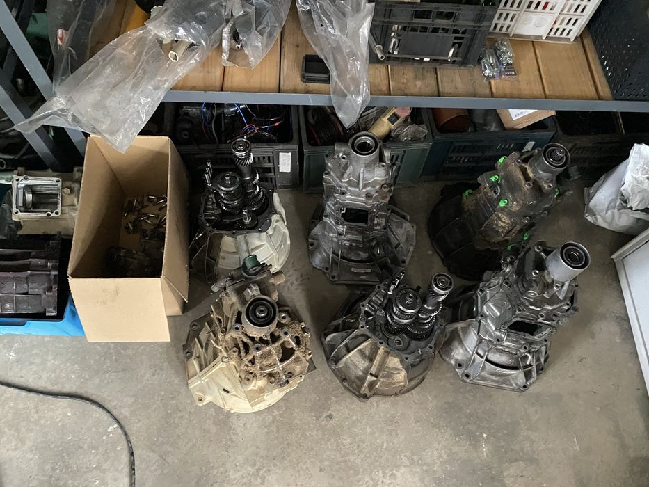 Vand sau repara cutie viteza jimny R72