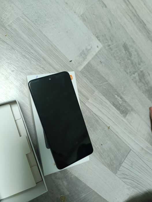 Продаю телефон Redmi Not 12 pro