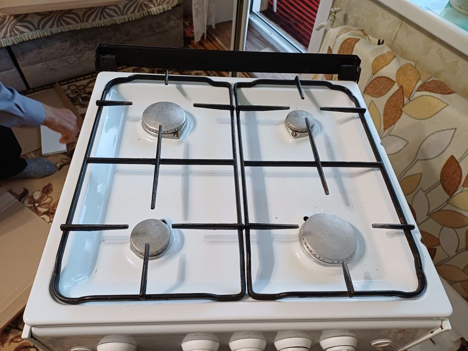 Газовая плита б/у