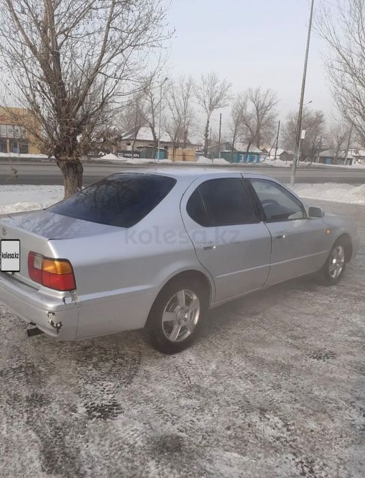 Продам машину Тайота камри св40
