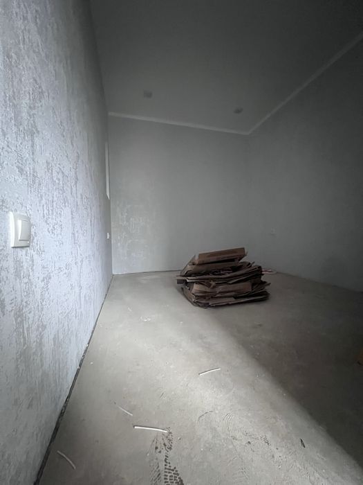 nazarbek 4 xona kadastor bor