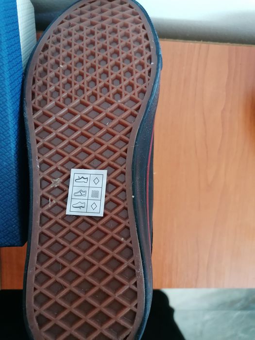 Pantofi sport noi măr 36