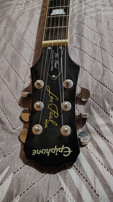 Продавам електрическа китара Epiphone