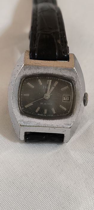 Руски механичен часовник Заря 22 Jewels