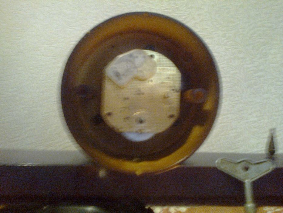 Часы механические Весна производство ссср