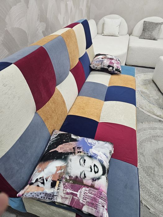DIVAN idea modern