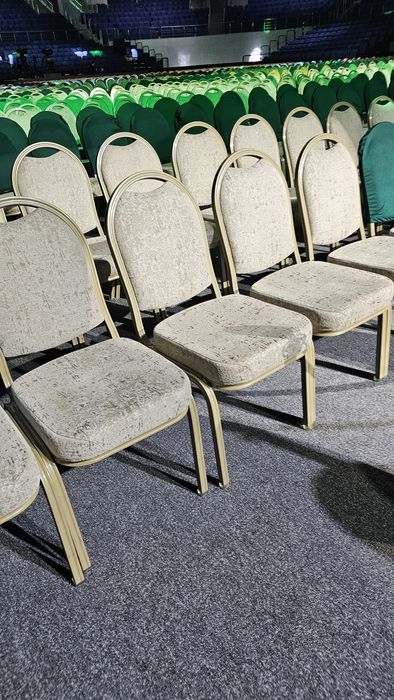 Кофренционный стул аренда . Konfrensiyalar uchun stullar ijaraga .