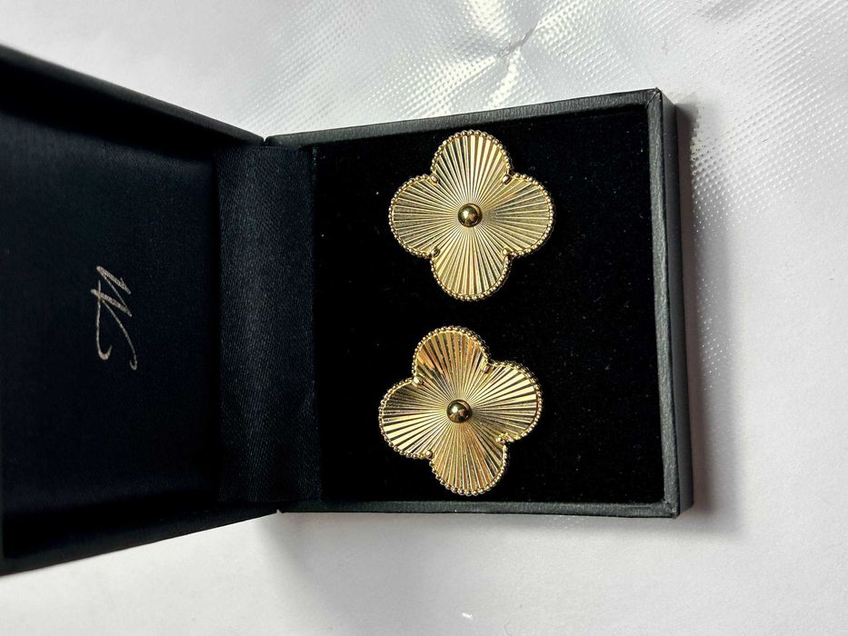 Золотые серьги 750 пробы VAN CLEEF