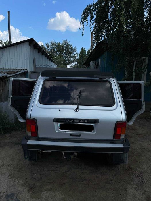 Lada 2131, 5 дверная, мкпп, 1.7 евро4
