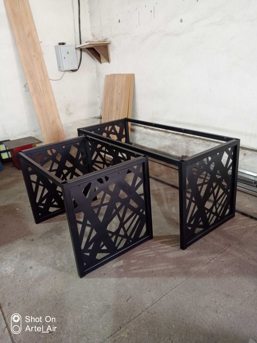 Loft mebellar stol stelaj