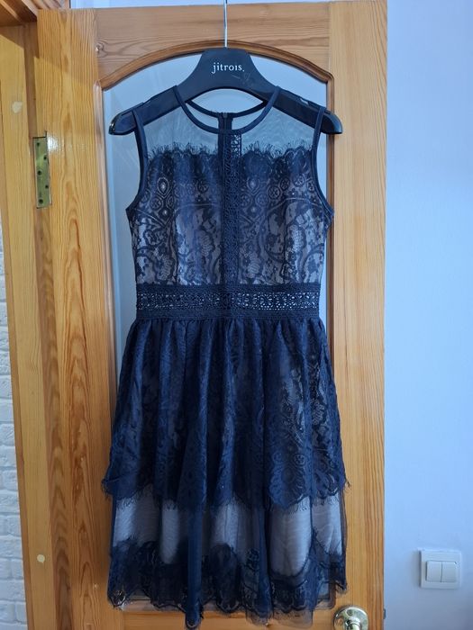 Платья нарядные 42-44 размер