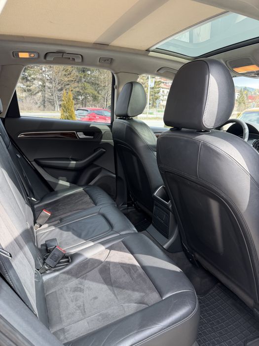 Запазено Audi Q5