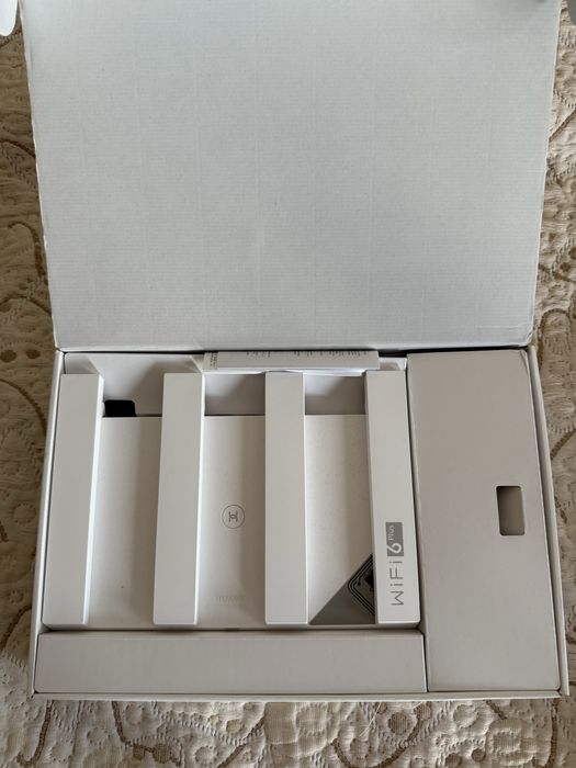 Рутер Huawei WiFi AX3 Quad-core