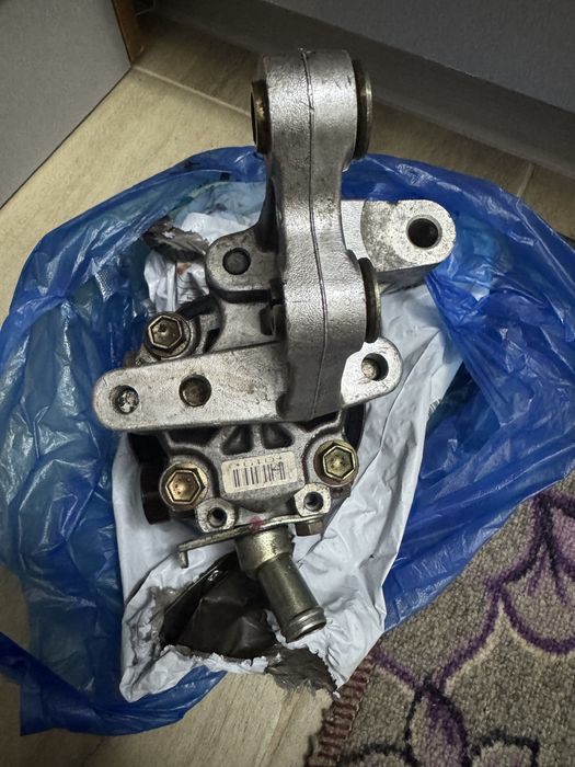 Гур насос на тойоту