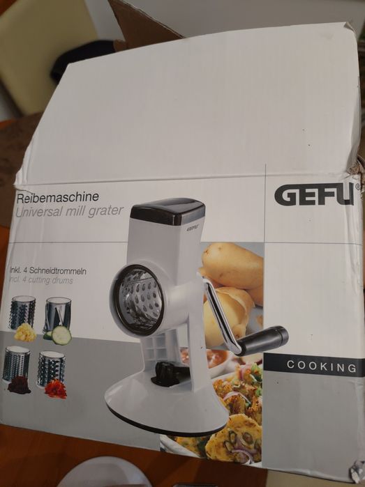 Răzătoare de moară universala ! Nou-nouța , inox de înaltă calitate