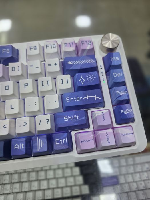 Redragon K681 Co-RGB Pro (модификация Cyrus Pro).