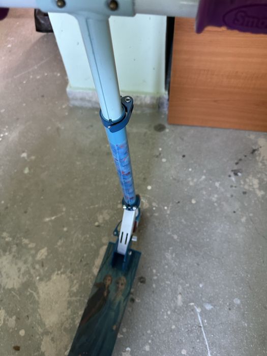 Trotineta pliabila cu 2 roti Frozen